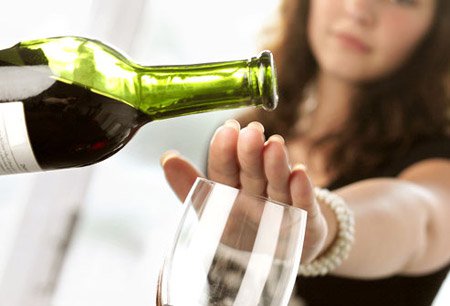 Rượu và các chất kích thích các Mẹ TUYỆT ĐỐI không sử dụng